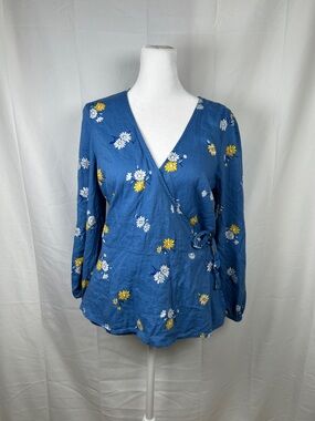 Old Navy Floral Wrap Blouse Women’s Small Blue V-Neck Cinched Waist